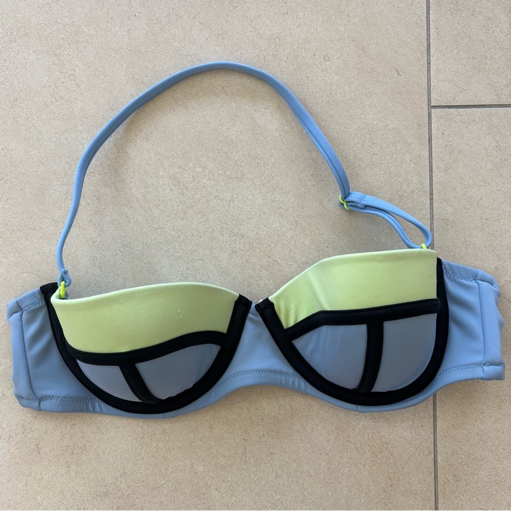 Victorias Secret The Flirt Bandeau Bikini Top in Blue/Green Colourblock Size 34B - Picture 2 of 6